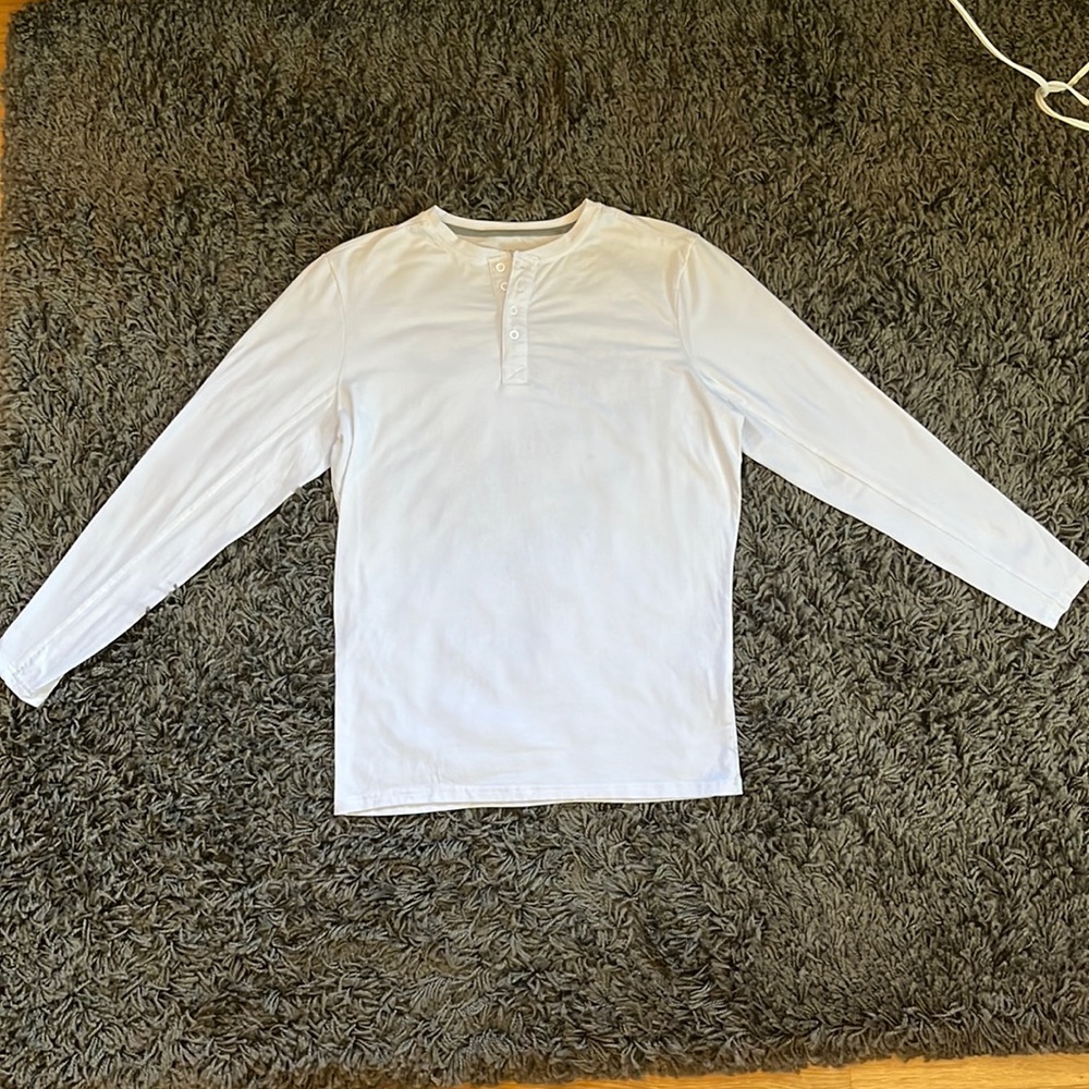 ESNTLS Men’s Long Sleeve White Henley (Sz. M)